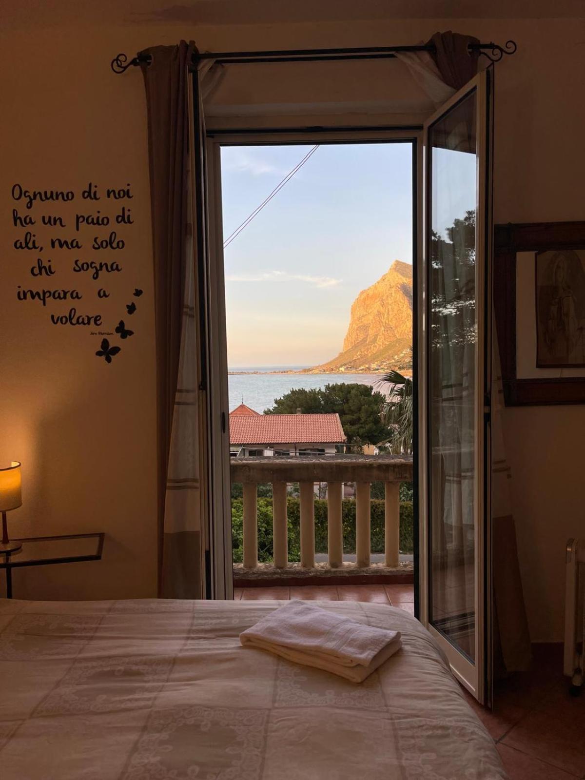 Finestra Sul Mare, Palermo
